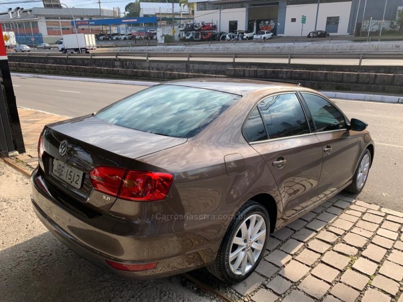 JETTA 2.0 COMFORTLINE FLEX 4P TIPTRONIC - 2014 - CAXIAS DO SUL