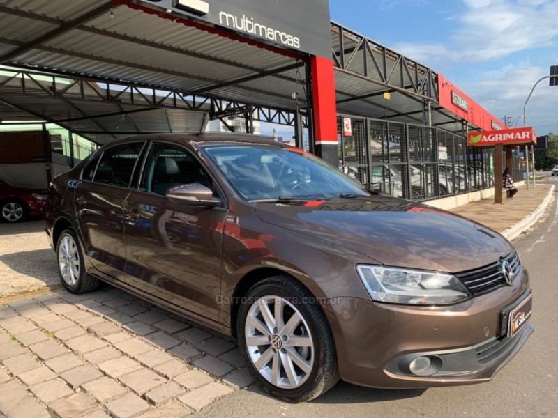 JETTA 2.0 COMFORTLINE FLEX 4P TIPTRONIC - 2014 - CAXIAS DO SUL