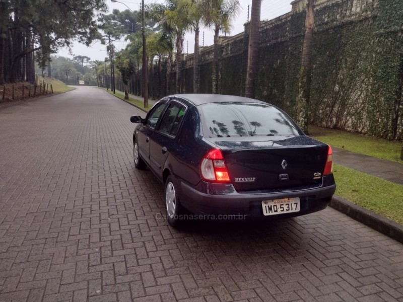 CLIO 1.0 EXPRESSION 16V FLEX 4P MANUAL - 2006 - CAXIAS DO SUL