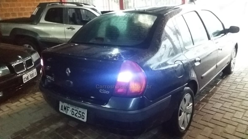 clio 1.6 expression 16v gasolina 4p manual 2004 caxias do sul