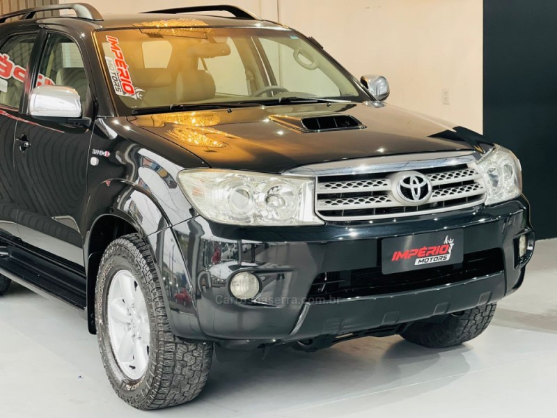 HILUX SW4 3.0 SRV 4X4 CD 16V TURBO INTERCOOLER DIESEL 4P AUTOMÁTICO - 2010 - ESTâNCIA VELHA
