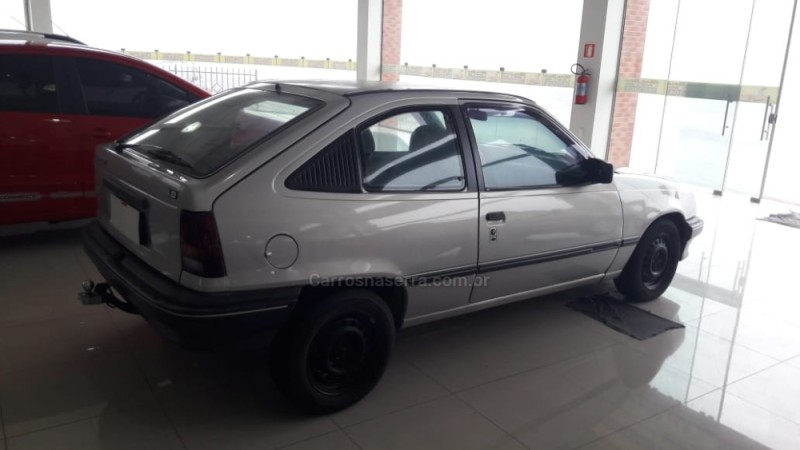 KADETT 1.8 EFI SL 8V GASOLINA 2P MANUAL - 1993 - NOVA PETRóPOLIS
