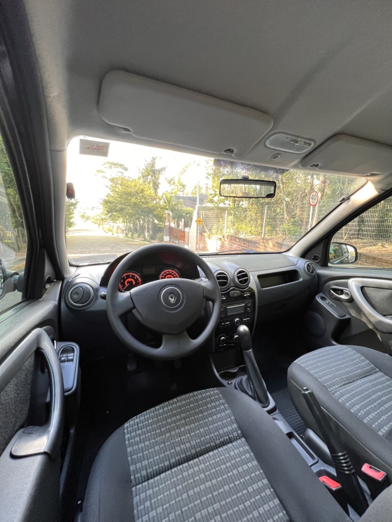 SANDERO 1.6 EXPRESSION 16V FLEX 4P MANUAL - 2012 - LAJEADO