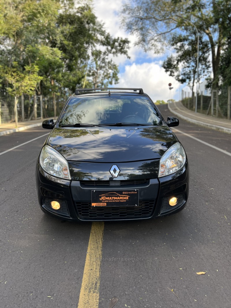 SANDERO 1.6 EXPRESSION 16V FLEX 4P MANUAL - 2012 - LAJEADO