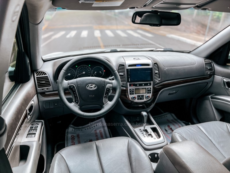 SANTA FÉ 3.5 MPFI GLS 7 LUGARES V6 24V 285CV GASOLINA 4P AUTOMÁTICO - 2011 - LAJEADO