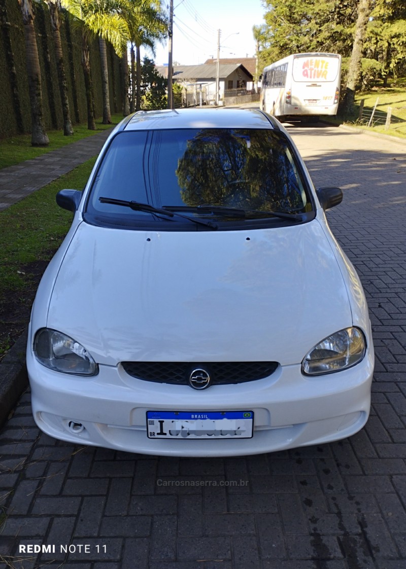 CORSA 1.0 MPFI WIND 8V GASOLINA 2P MANUAL - 2001 - CAXIAS DO SUL