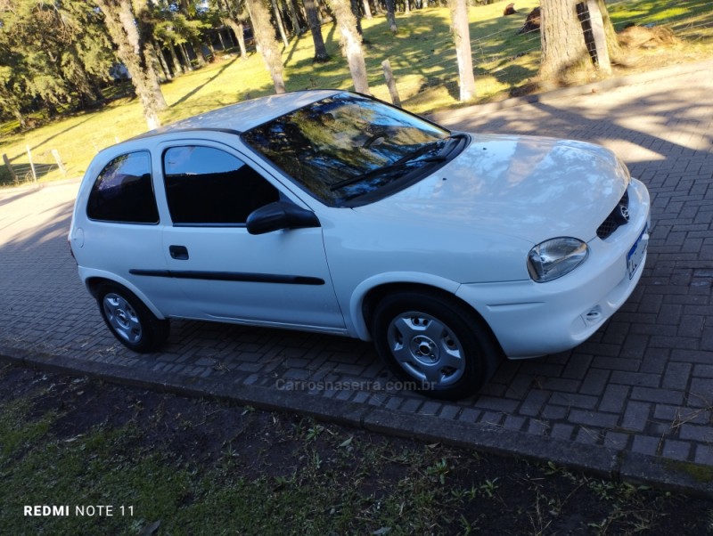 CORSA 1.0 MPFI WIND 8V GASOLINA 2P MANUAL - 2001 - CAXIAS DO SUL
