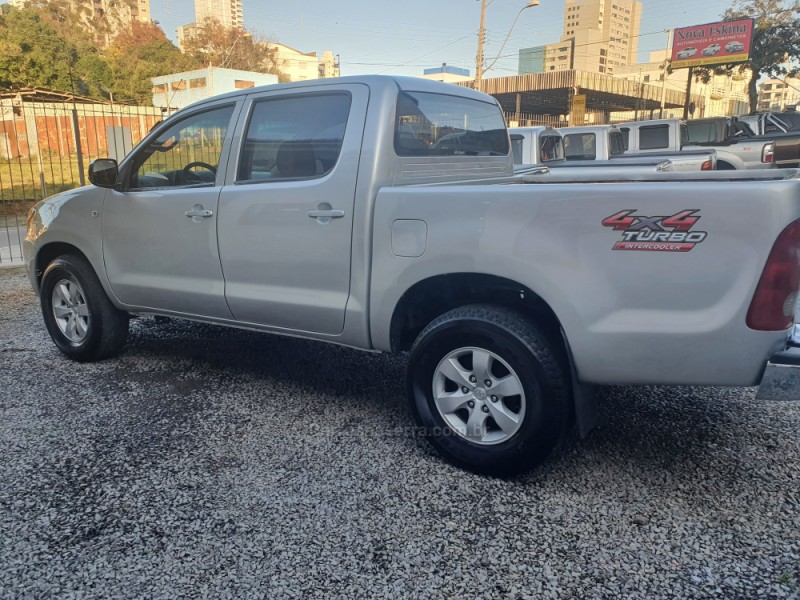 HILUX 2.5 4X4 CD 16V TURBO DIESEL 4P MANUAL - 2007 - CAXIAS DO SUL