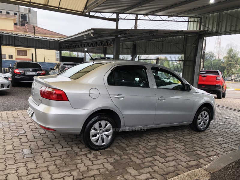 VOYAGE 1.6 MI TRENDLINE 8V FLEX 4P MANUAL - 2016 - BOM PRINCíPIO