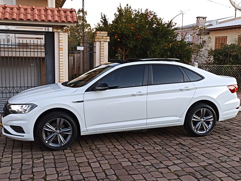 JETTA 1.4 R-LINE 250 16V TSI FLEX 4P AUTOMÁTICO - 2019 - VERANóPOLIS