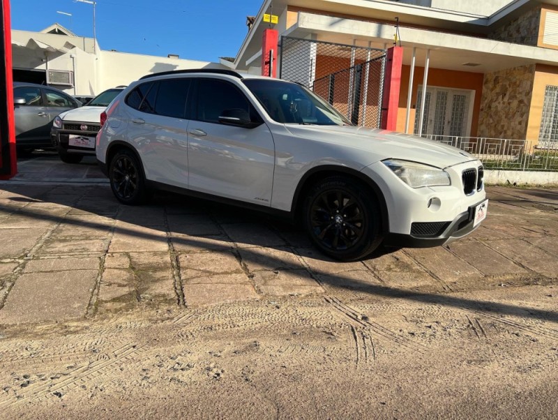 X1 2.0 18I S-DRIVE 4X2 16V GASOLINA 4P AUTOMÁTICO - 2014 - SãO SEBASTIãO DO CAí