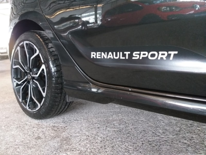 SANDERO 2.0 RS 16V FLEX 4P MANUAL - 2021 - CAXIAS DO SUL