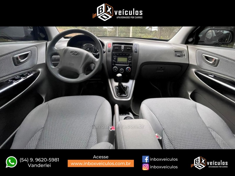 TUCSON 2.0 GL 2WD 16V GASOLINA 4P MANUAL - 2010 - GRAMADO