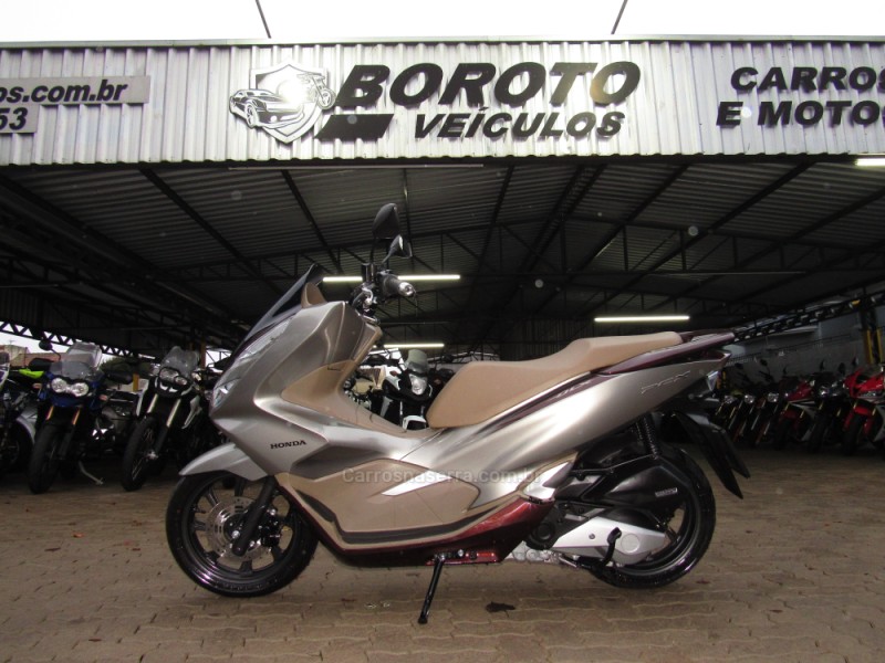 PCX DLX