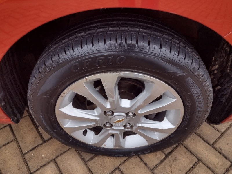 ONIX 1.0 MPFI LOLLAPALOOZA 8V FLEX 4P MANUAL - 2014 - CANELA