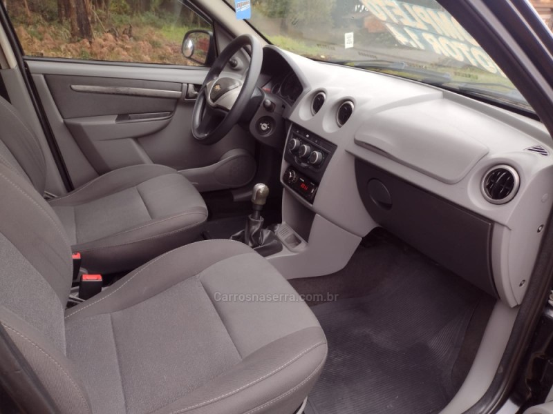 PRISMA 1.4 MPFI LT 8V FLEX 4P MANUAL - 2012 - CANELA