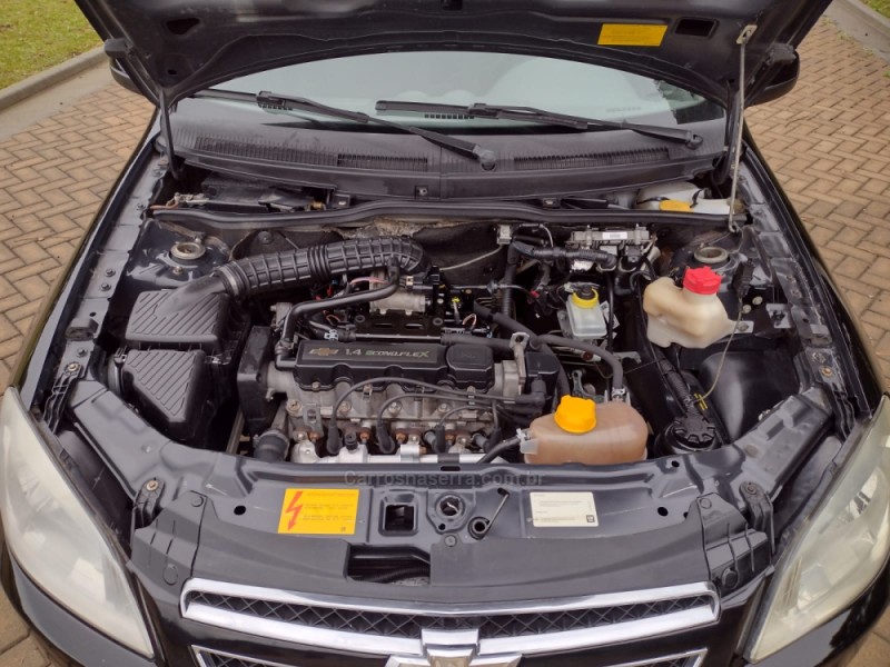 PRISMA 1.4 MPFI LT 8V FLEX 4P MANUAL - 2012 - CANELA