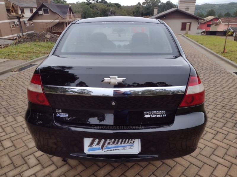 PRISMA 1.4 MPFI LT 8V FLEX 4P MANUAL - 2012 - CANELA