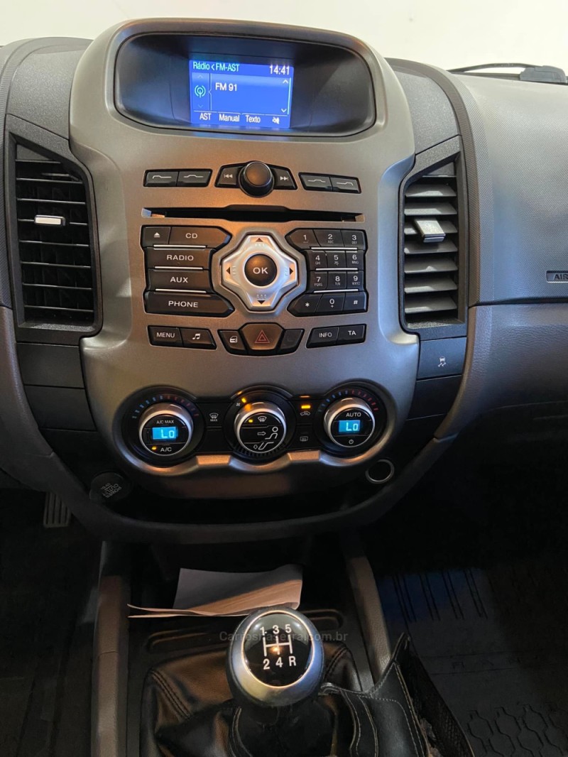 RANGER 2.5 XLT 4X2 CD 16V FLEX 4P MANUAL - 2015 - IGREJINHA