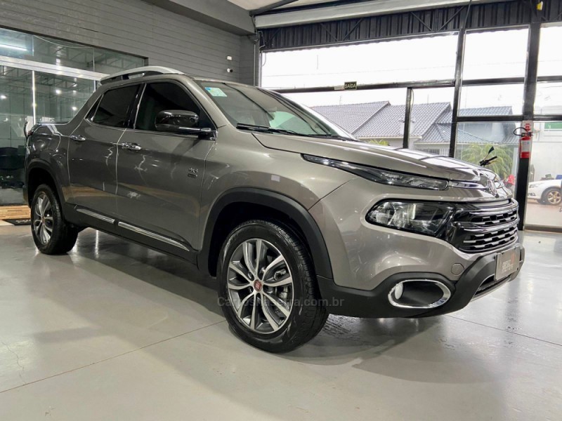 TORO 2.0 16V TURBO DIESEL VOLCANO 4WD AUTOMÁTICO - 2021 - GIRUá