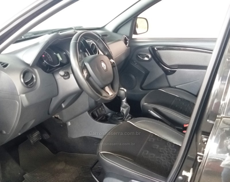 DUSTER OROCH 2.0 16V FLEX DYNAMIQUE AT 4P AUTOMÁTICO - 2017 - CAXIAS DO SUL