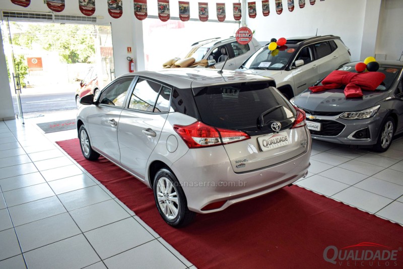 YARIS 1.3 16V FLEX XL MANUAL16 - 2019 - SANTA CRUZ DO SUL