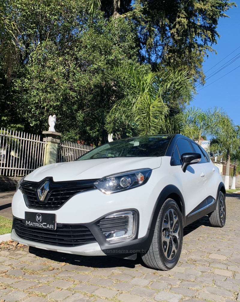 CAPTUR 1.6 16V FLEX INTENSE AUTOMÁTICO - 2018 - CANELA