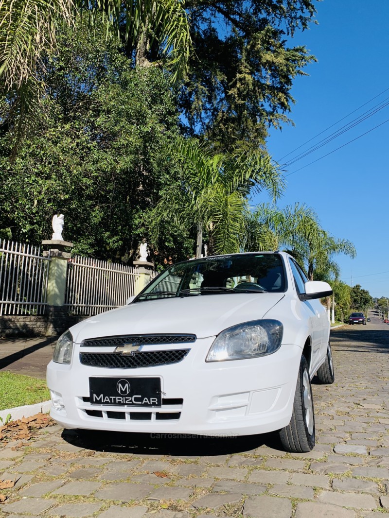CELTA 1.0 MPFI LT 8V FLEX 4P MANUAL