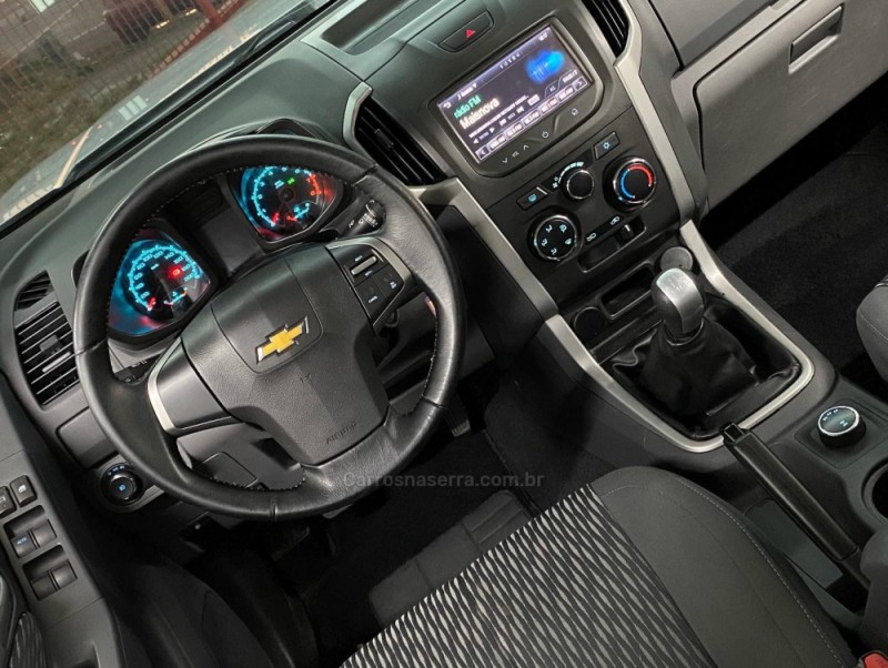 S10 2.5 LT 4X4 CD 16V FLEX 4P MANUAL - 2015 - CAXIAS DO SUL