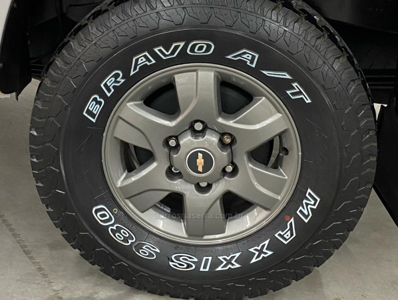 S10 2.5 LT 4X4 CD 16V FLEX 4P MANUAL - 2015 - CAXIAS DO SUL