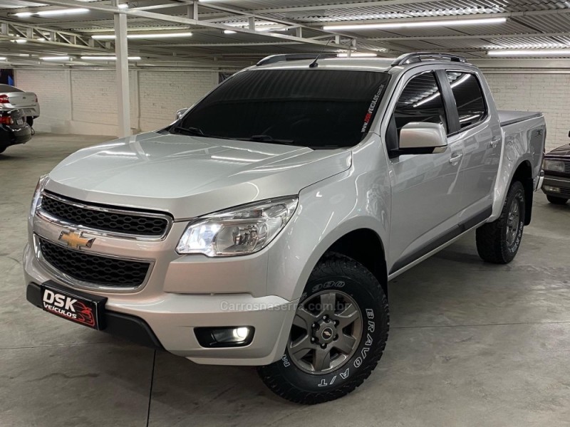 S10 2.5 LT 4X4 CD 16V FLEX 4P MANUAL - 2015 - CAXIAS DO SUL