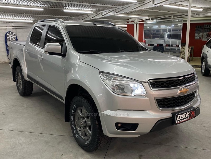 s10 2.5 lt 4x4 cd 16v flex 4p manual 2015 caxias do sul