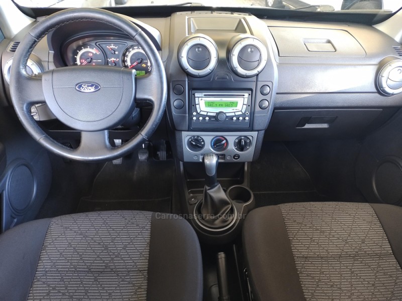 ECOSPORT 1.6 FREESTYLE 8V FLEX 4P MANUAL - 2011 - FARROUPILHA