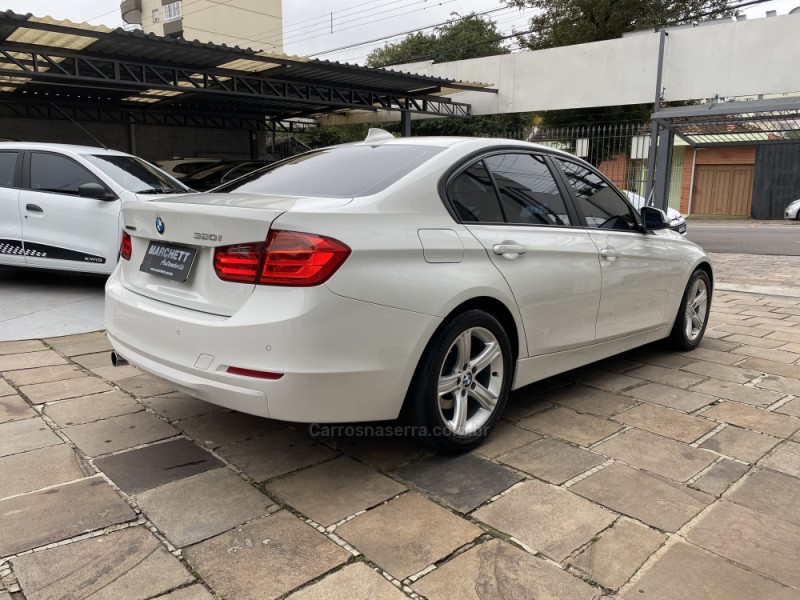 320I 2.0 16V TURBO ACTIVE FLEX 4P AUTOMÁTICO - 2014 - CAXIAS DO SUL