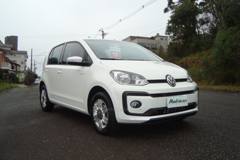 UP 1.0 MPI MOVE UP 12V FLEX 4P MANUAL - 2019 - FLORES DA CUNHA
