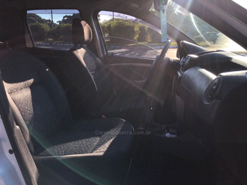 DUSTER 1.6 DYNAMIQUE 4X2 16V FLEX 4P MANUAL - 2013 - CANELA
