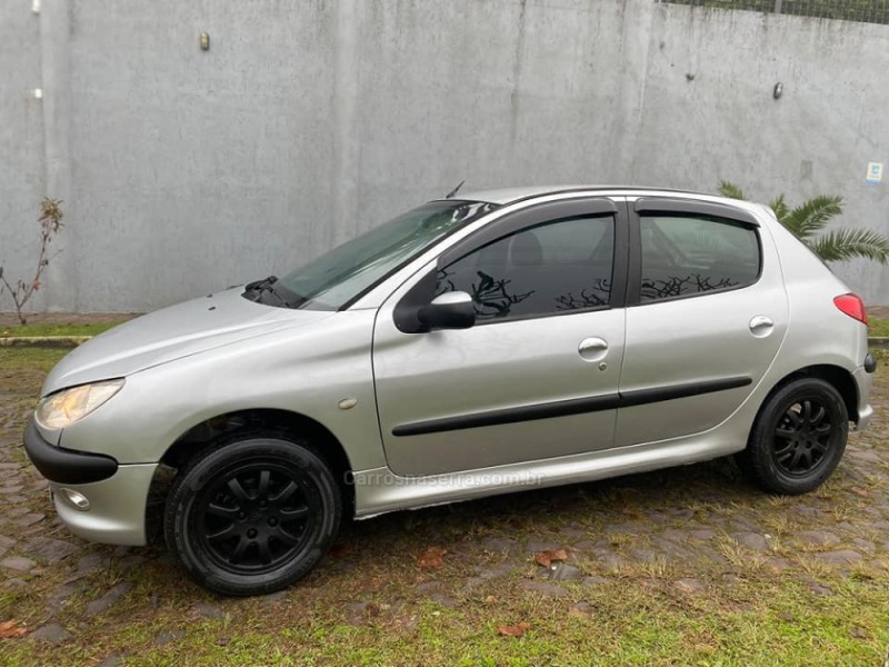 206 1.4 HOLIDAY 8V GASOLINA 4P MANUAL - 2006 - CAMPO BOM