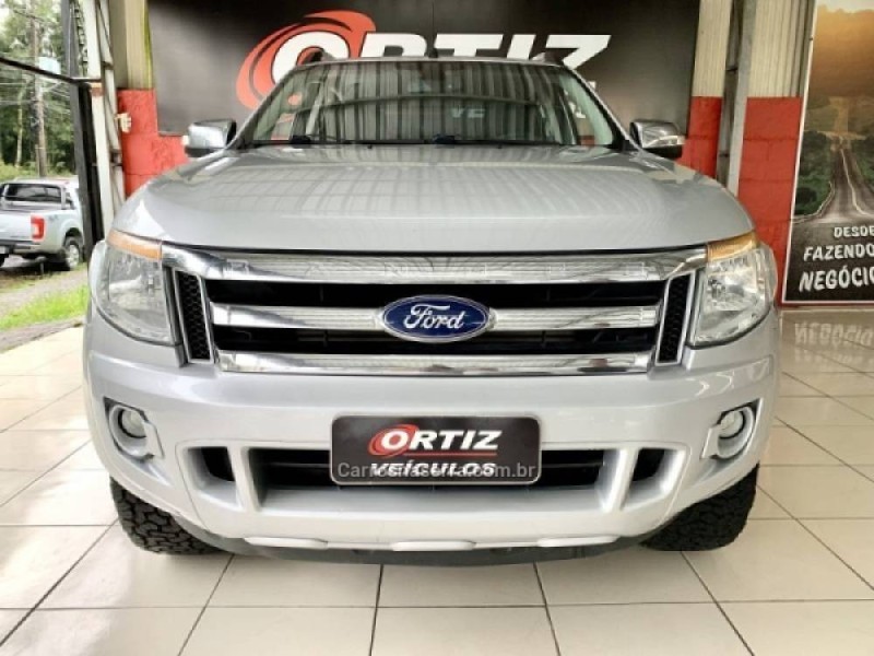 RANGER 3.2 LIMITED 4X4 CD 20V DIESEL 4P AUTOMÁTICO - 2014 - CAXIAS DO SUL