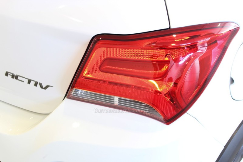 ONIX 1.4 MPFI ACTIV 8V FLEX 4P AUTOMÁTICO - 2017 - BENTO GONçALVES