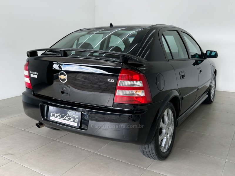 ASTRA 2.0 MPFI ADVANTAGE 8V FLEX 4P MANUAL - 2011 - CARLOS BARBOSA