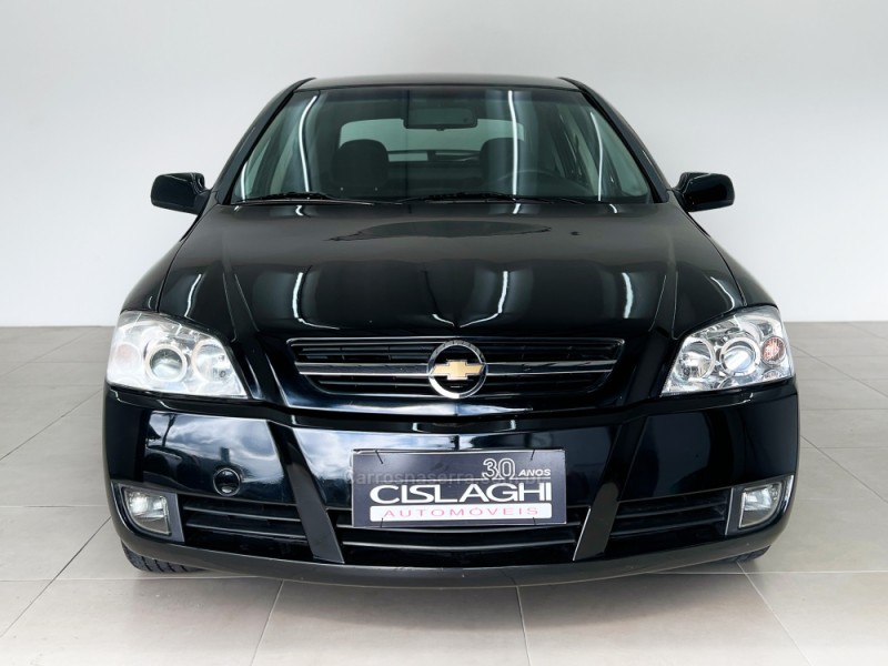 ASTRA 2.0 MPFI ADVANTAGE 8V FLEX 4P MANUAL - 2011 - CARLOS BARBOSA
