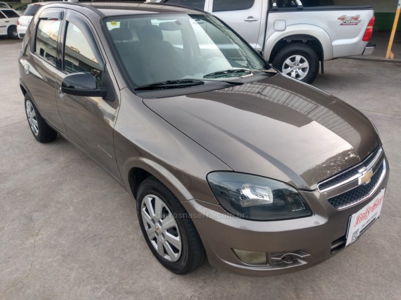 CELTA 1.0 MPFI ADVANTAGE 8V FLEX 4P MANUAL - 2014 - CAXIAS DO SUL