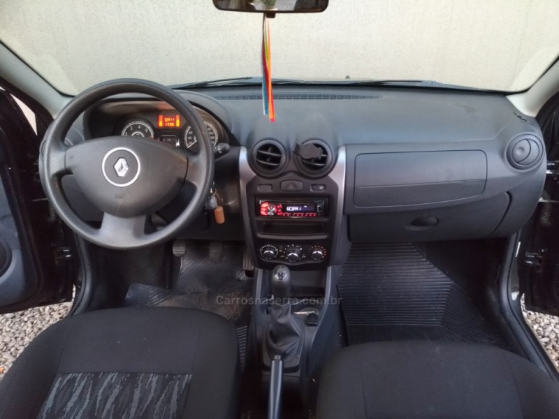 SANDERO 1.0 AUTHENTIQUE 16V FLEX 4P MANUAL - 2014 - FLORES DA CUNHA