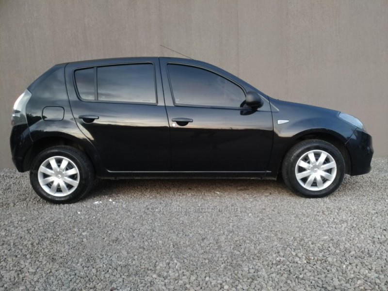 sandero 1.0 authentique 16v flex 4p manual 2014 flores da cunha