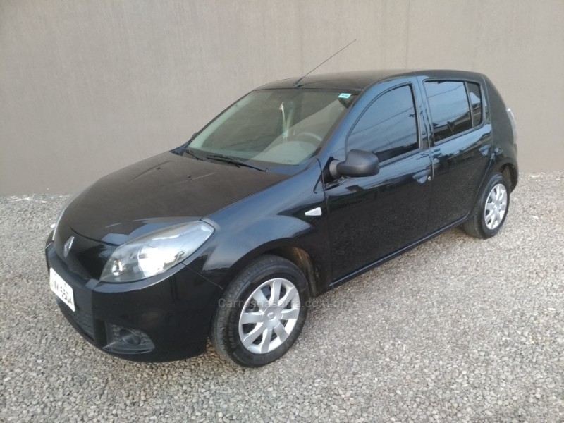 SANDERO 1.0 AUTHENTIQUE 16V FLEX 4P MANUAL - 2014 - FLORES DA CUNHA