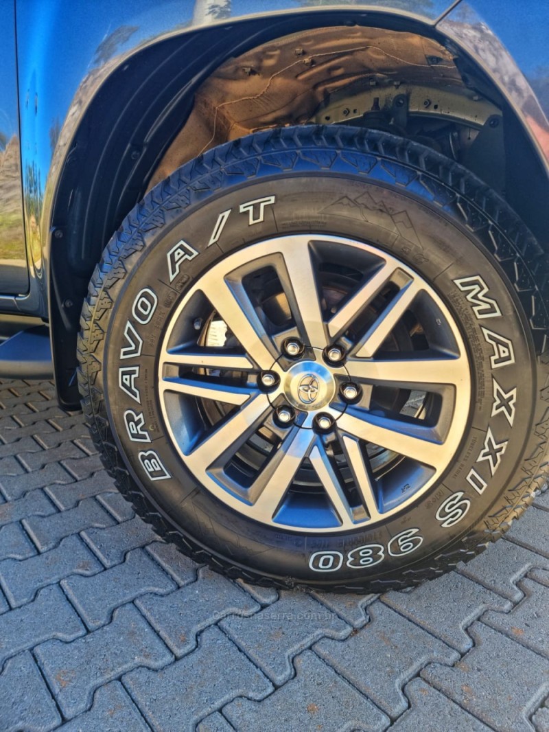 HILUX 2.8 SRX 4X4 CD 16V DIESEL 4P AUTOMÁTICO - 2018 - FLORES DA CUNHA