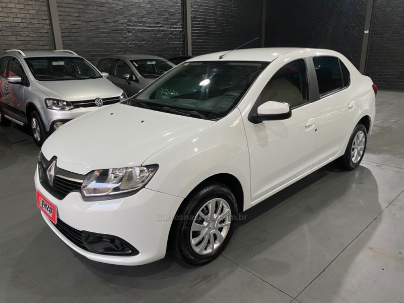 LOGAN 1.6 EXPRESSION 8V FLEX 4P MANUAL - 2015 - CAXIAS DO SUL