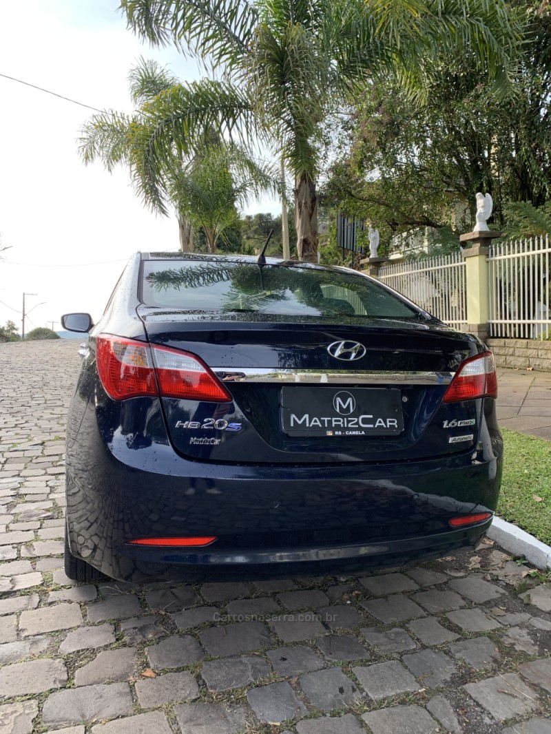 HB20S 1.6 PREMIUM 16V FLEX 4P AUTOMÁTICO - 2015 - CANELA