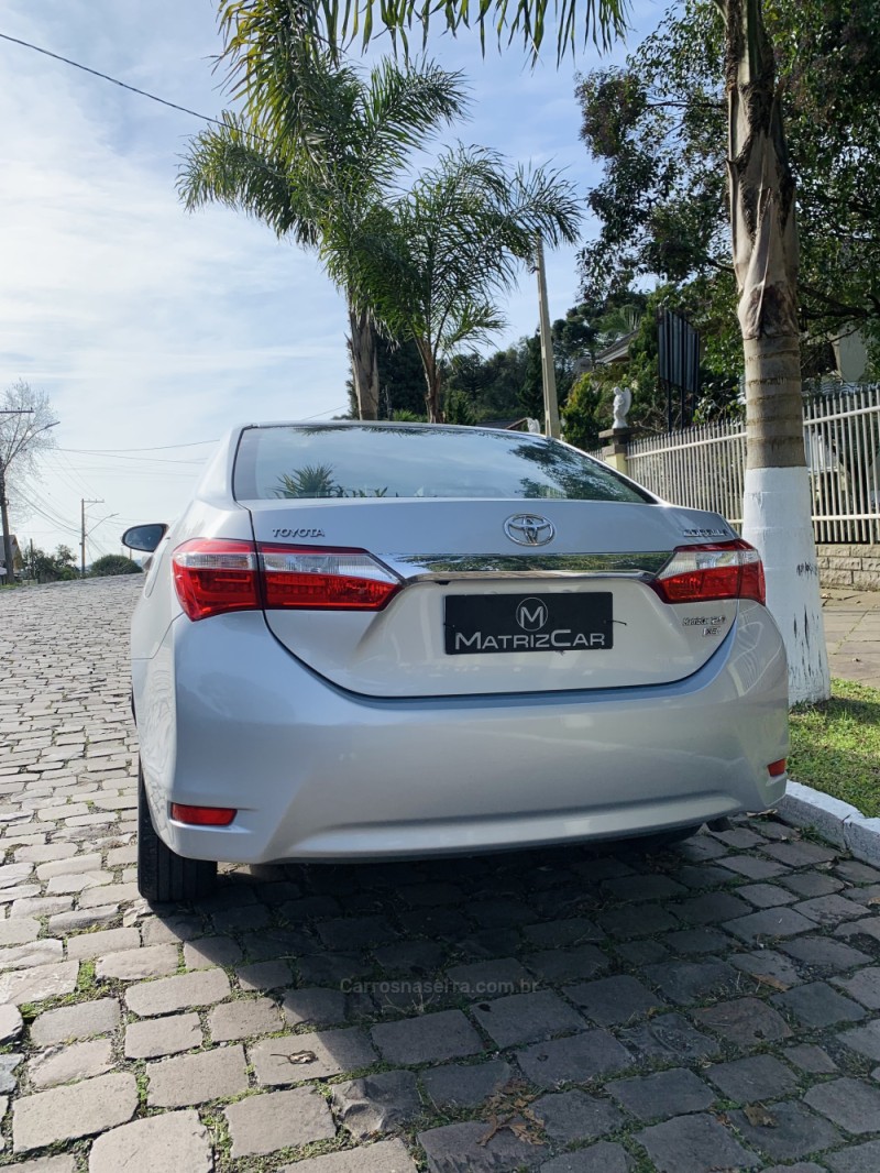 COROLLA 2.0 XEI 16V FLEX 4P AUTOMÁTICO - 2017 - CANELA