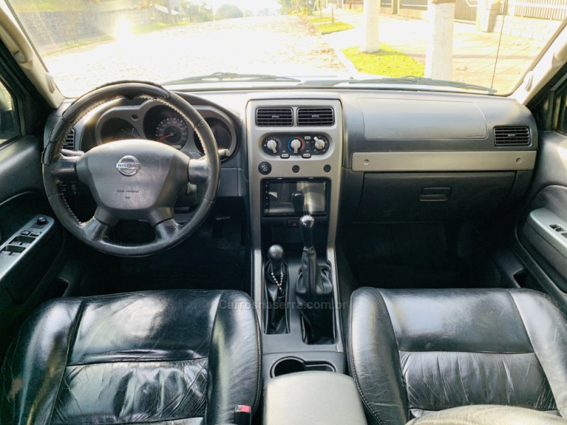 XTERRA 2.8 SE 4X4 8V TURBO INTERCOOLER DIESEL 4P MANUAL - 2006 - CANELA